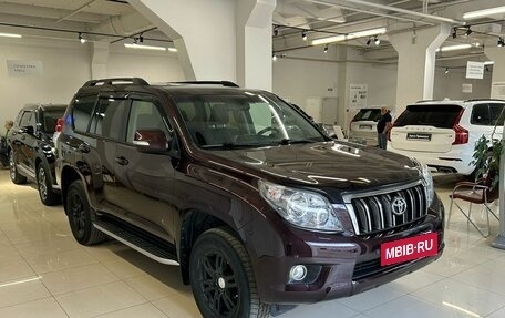 Toyota Land Cruiser Prado 150 рестайлинг 2, 2013 год, 2 749 000 рублей, 3 фотография
