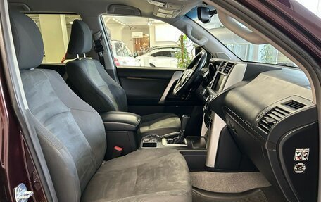 Toyota Land Cruiser Prado 150 рестайлинг 2, 2013 год, 2 749 000 рублей, 12 фотография