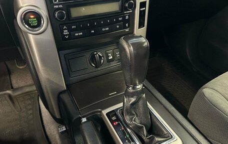 Toyota Land Cruiser Prado 150 рестайлинг 2, 2013 год, 2 749 000 рублей, 22 фотография