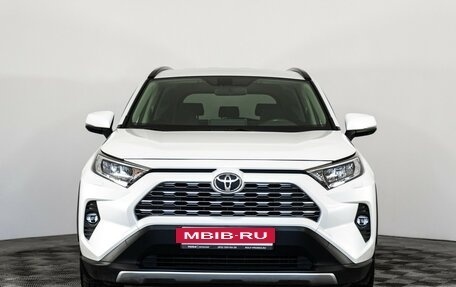 Toyota RAV4, 2020 год, 3 899 000 рублей, 3 фотография