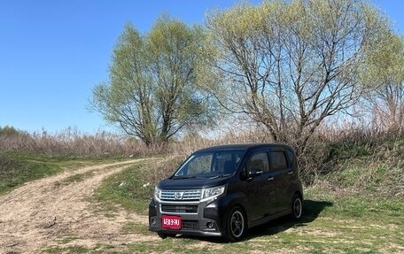 Daihatsu Move VI рестайлинг, 2015 год, 860 000 рублей, 1 фотография
