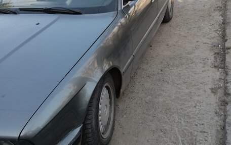 BMW 5 серия, 1992 год, 260 000 рублей, 9 фотография