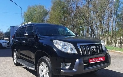 Toyota Land Cruiser Prado 150 рестайлинг 2, 2013 год, 3 220 000 рублей, 1 фотография