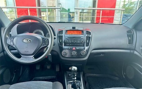 KIA cee'd I рестайлинг, 2008 год, 545 000 рублей, 12 фотография