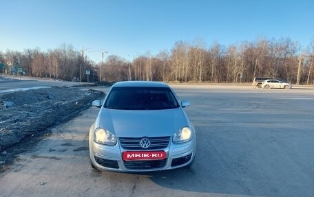 Volkswagen Jetta VI, 2010 год, 620 000 рублей, 1 фотография