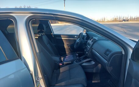 Volkswagen Jetta VI, 2010 год, 620 000 рублей, 8 фотография