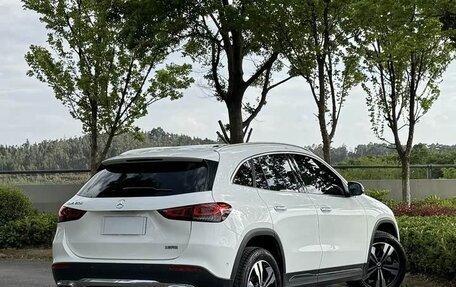 Mercedes-Benz GLA, 2022 год, 2 350 090 рублей, 2 фотография
