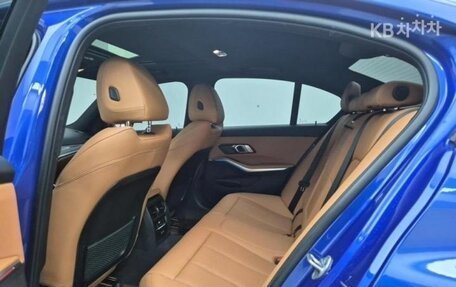 BMW 3 серия, 2023 год, 3 800 000 рублей, 12 фотография