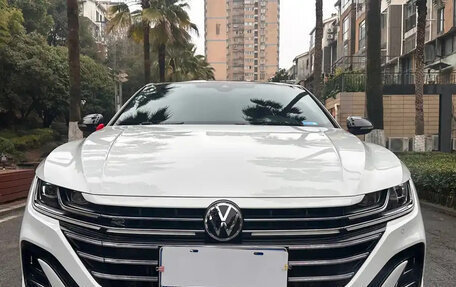 Volkswagen Arteon I, 2022 год, 2 490 099 рублей, 2 фотография