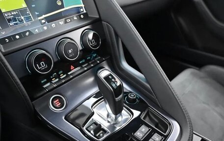 Jaguar F-Type I рестайлинг 2, 2021 год, 4 480 000 рублей, 8 фотография