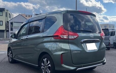 Honda Freed II, 2021 год, 1 236 000 рублей, 5 фотография
