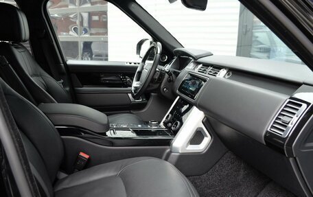 Land Rover Range Rover IV рестайлинг, 2020 год, 7 490 000 рублей, 34 фотография