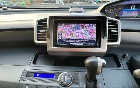 Honda Freed I, 2015 год, 812 000 рублей, 12 фотография