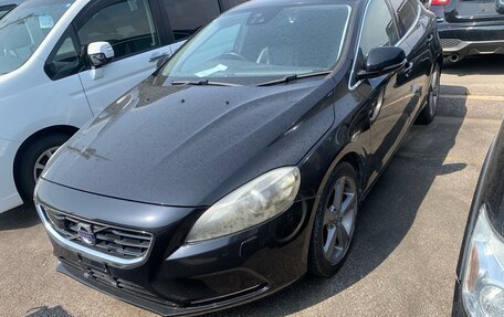 Volvo V40 II рестайлинг, 2014 год, 856 500 рублей, 2 фотография