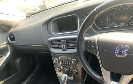 Volvo V40 II рестайлинг, 2014 год, 856 500 рублей, 11 фотография