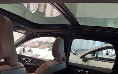 Volvo XC60 II, 2021 год, 2 800 000 рублей, 18 фотография