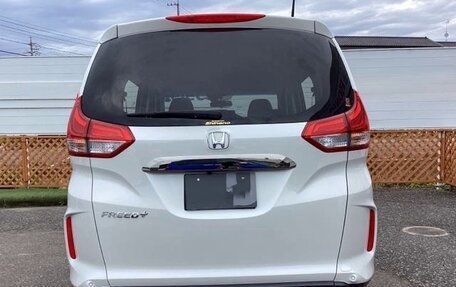 Honda Freed II, 2021 год, 1 244 000 рублей, 4 фотография