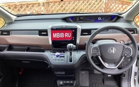 Honda Freed II, 2021 год, 1 244 000 рублей, 10 фотография