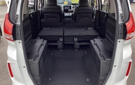 Honda Freed II, 2021 год, 1 244 000 рублей, 31 фотография
