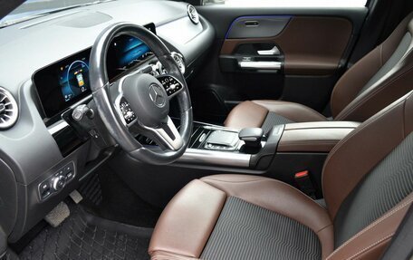 Mercedes-Benz GLA, 2020 год, 3 240 000 рублей, 24 фотография