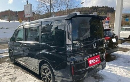 Honda Stepwgn IV, 2021 год, 1 638 000 рублей, 4 фотография