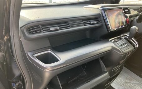 Honda Stepwgn IV, 2021 год, 1 638 000 рублей, 26 фотография
