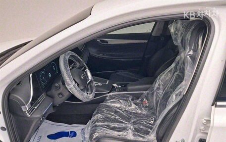 Hyundai Grandeur, 2021 год, 2 700 000 рублей, 9 фотография