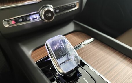 Volvo XC60 II, 2024 год, 7 390 000 рублей, 7 фотография