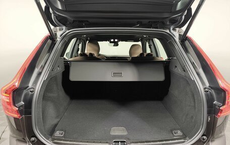 Volvo XC60 II, 2024 год, 7 390 000 рублей, 9 фотография