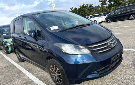 Honda Freed I, 2010 год, 750 000 рублей, 2 фотография