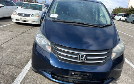 Honda Freed I, 2010 год, 750 000 рублей, 12 фотография