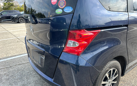 Honda Freed I, 2010 год, 750 000 рублей, 6 фотография