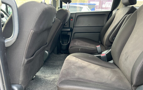 Honda Freed I, 2010 год, 750 000 рублей, 26 фотография