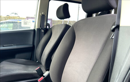 Honda Freed I, 2010 год, 750 000 рублей, 23 фотография