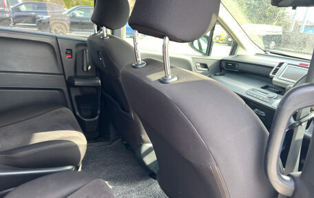 Honda Freed I, 2010 год, 750 000 рублей, 25 фотография