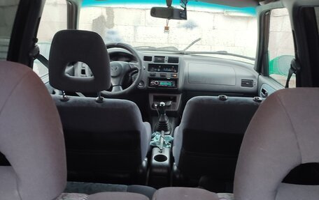 Toyota RAV4, 2000 год, 630 000 рублей, 5 фотография