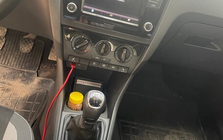 Skoda Rapid I, 2018 год, 1 420 000 рублей, 11 фотография