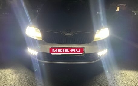 Skoda Rapid I, 2018 год, 1 420 000 рублей, 12 фотография