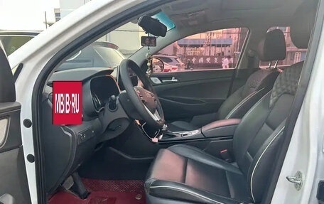 Hyundai Tucson III, 2020 год, 1 750 000 рублей, 7 фотография