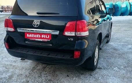 Toyota Land Cruiser 200, 2010 год, 2 980 000 рублей, 2 фотография