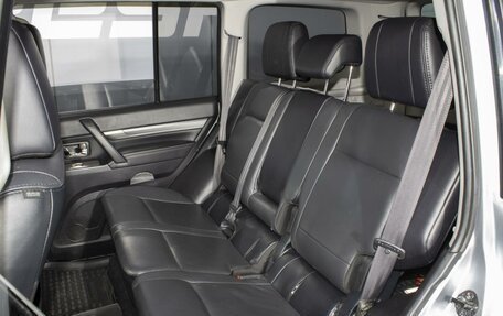 Mitsubishi Pajero IV, 2011 год, 1 880 000 рублей, 9 фотография