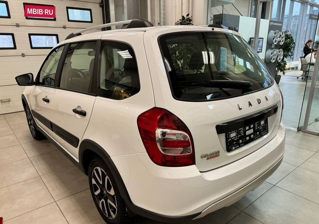 ВАЗ (LADA) Granta Cross, 2025 год, 920 000 рублей, 5 фотография