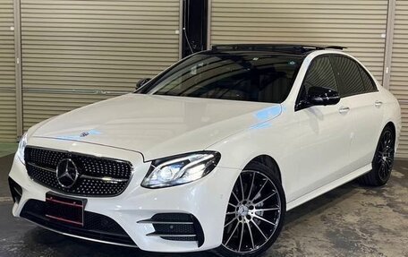 Mercedes-Benz E-Класс, 2020 год, 2 618 000 рублей, 5 фотография
