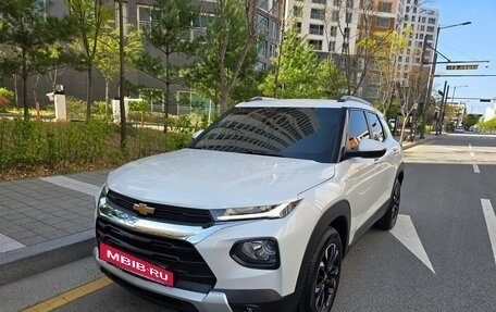 Chevrolet TrailBlazer, 2022 год, 1 600 000 рублей, 2 фотография