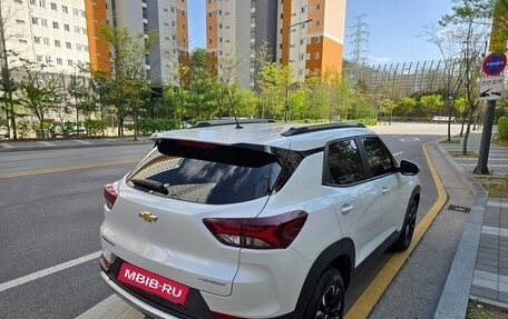 Chevrolet TrailBlazer, 2022 год, 1 600 000 рублей, 6 фотография