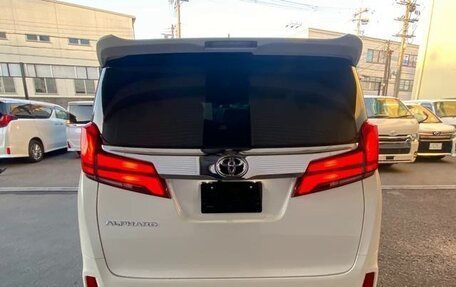 Toyota Alphard III, 2022 год, 3 650 000 рублей, 6 фотография