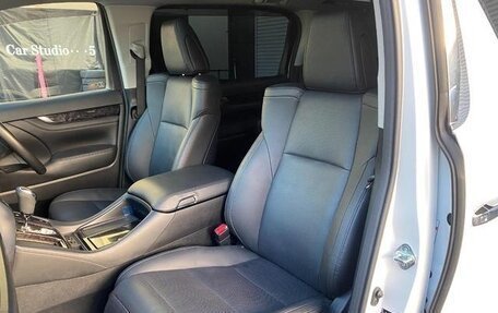 Toyota Alphard III, 2022 год, 3 650 000 рублей, 18 фотография