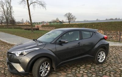 Toyota C-HR I рестайлинг, 2019 год, 2 200 000 рублей, 1 фотография