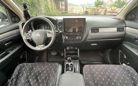 Mitsubishi Outlander III рестайлинг 3, 2013 год, 1 920 000 рублей, 1 фотография