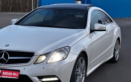 Mercedes-Benz E-Класс, 2012 год, 1 710 000 рублей, 1 фотография
